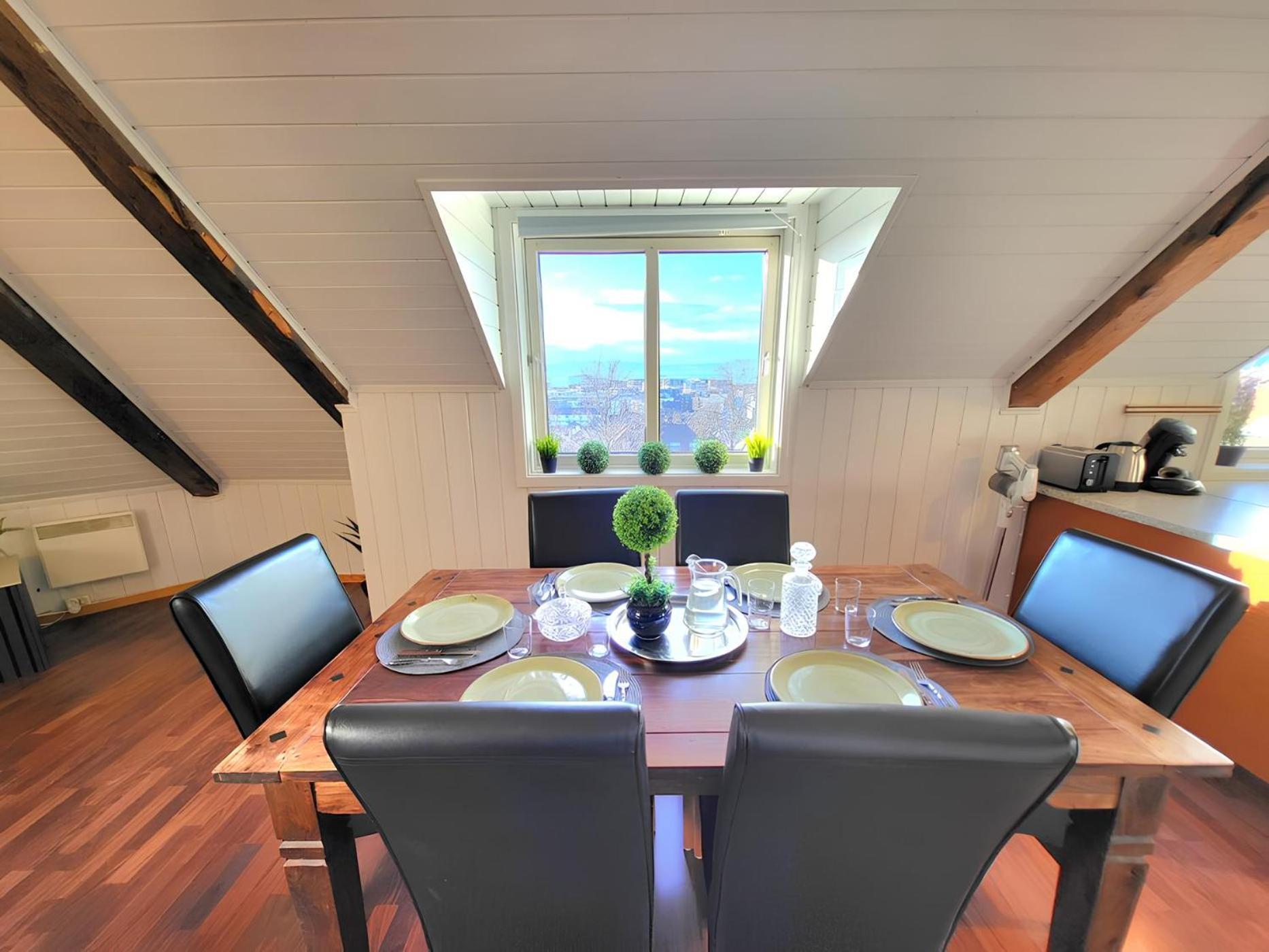 Sunset Penthouse, Fjord View & Parking Διαμέρισμα Τρόντχαϊμ Εξωτερικό φωτογραφία